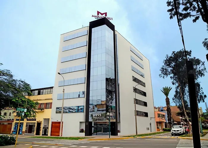 Mariategui Hotel & Suites